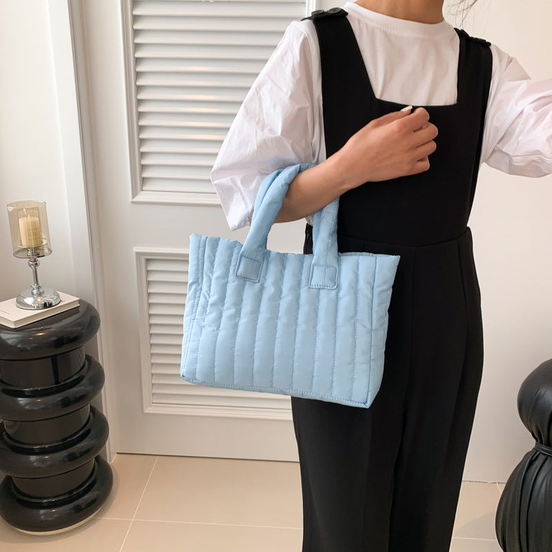 Bolsa Tote Oxford Acolchada Bordada Cierre Magnético Urban Minimalist 5 Colores Uso Diario